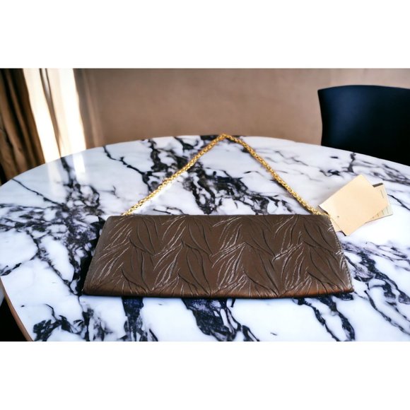 NWT Jessica M'Clintock Brown Faux Patent Leather Envelope Clutch Evening Bag - Picture 3 of 9